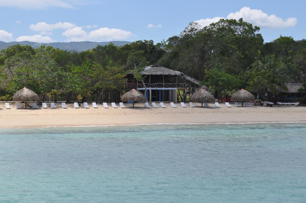 Paradise Island Beach Resort Punta Rucia Exterior foto